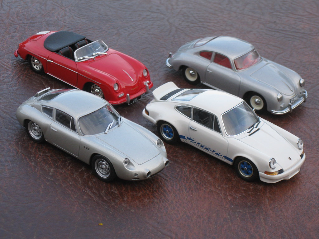 Porsche Carrera RS 2.7 クラシック