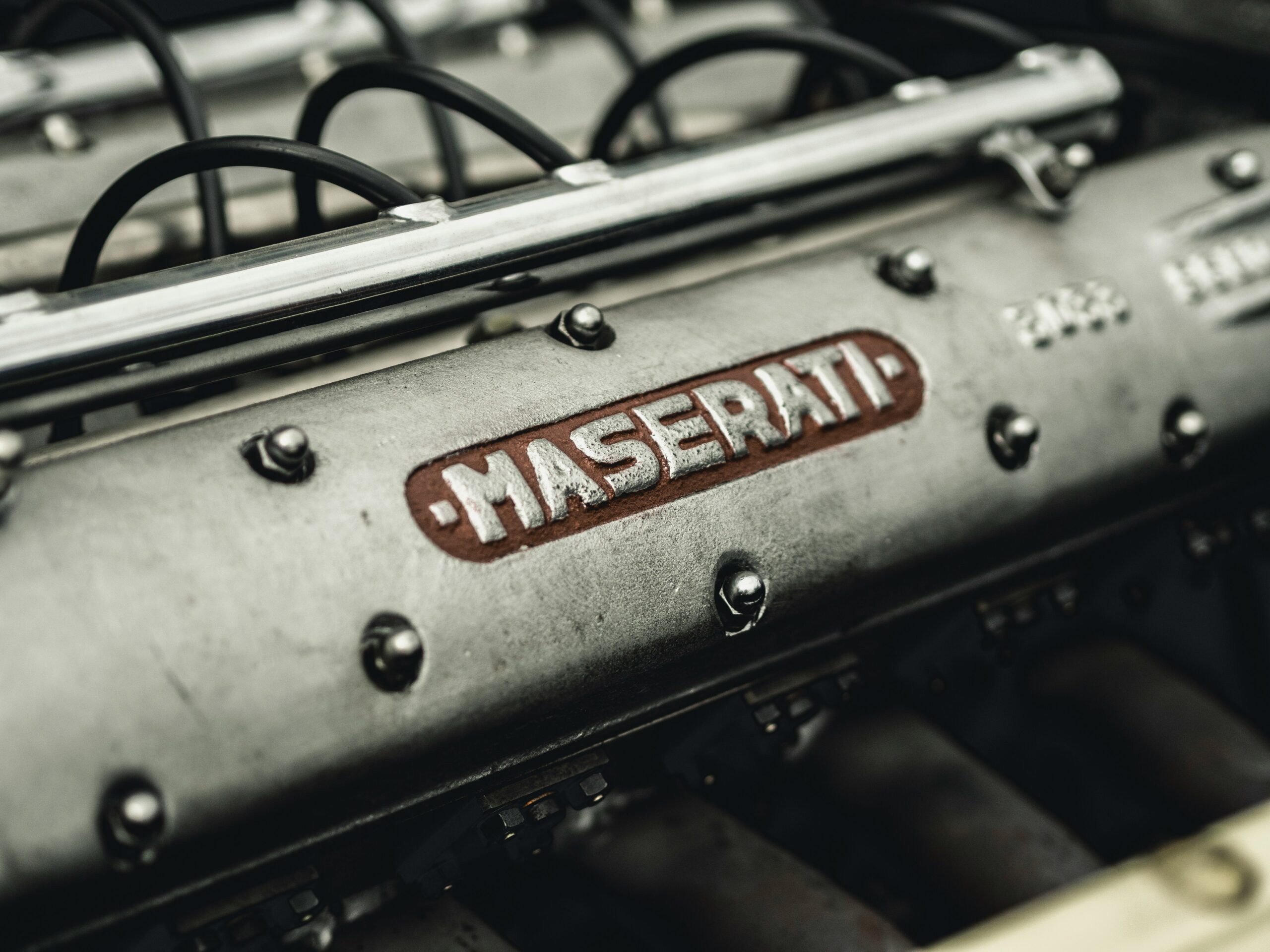 Maserati エンジン