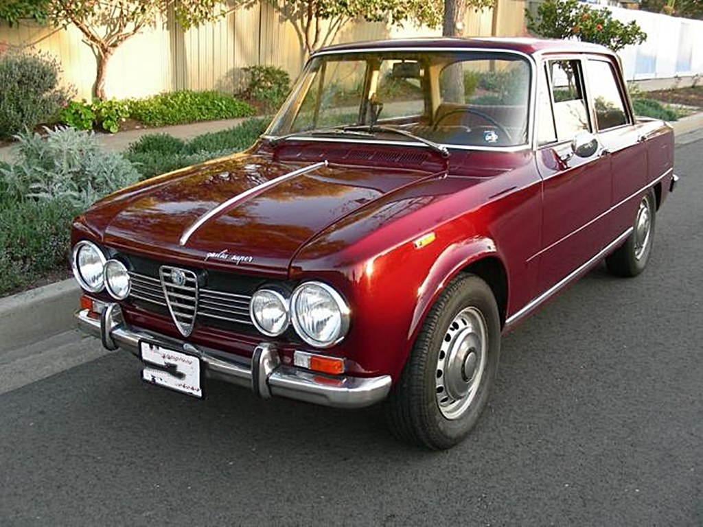 アルファロメオ ジュリア スーパー 1600 1972年