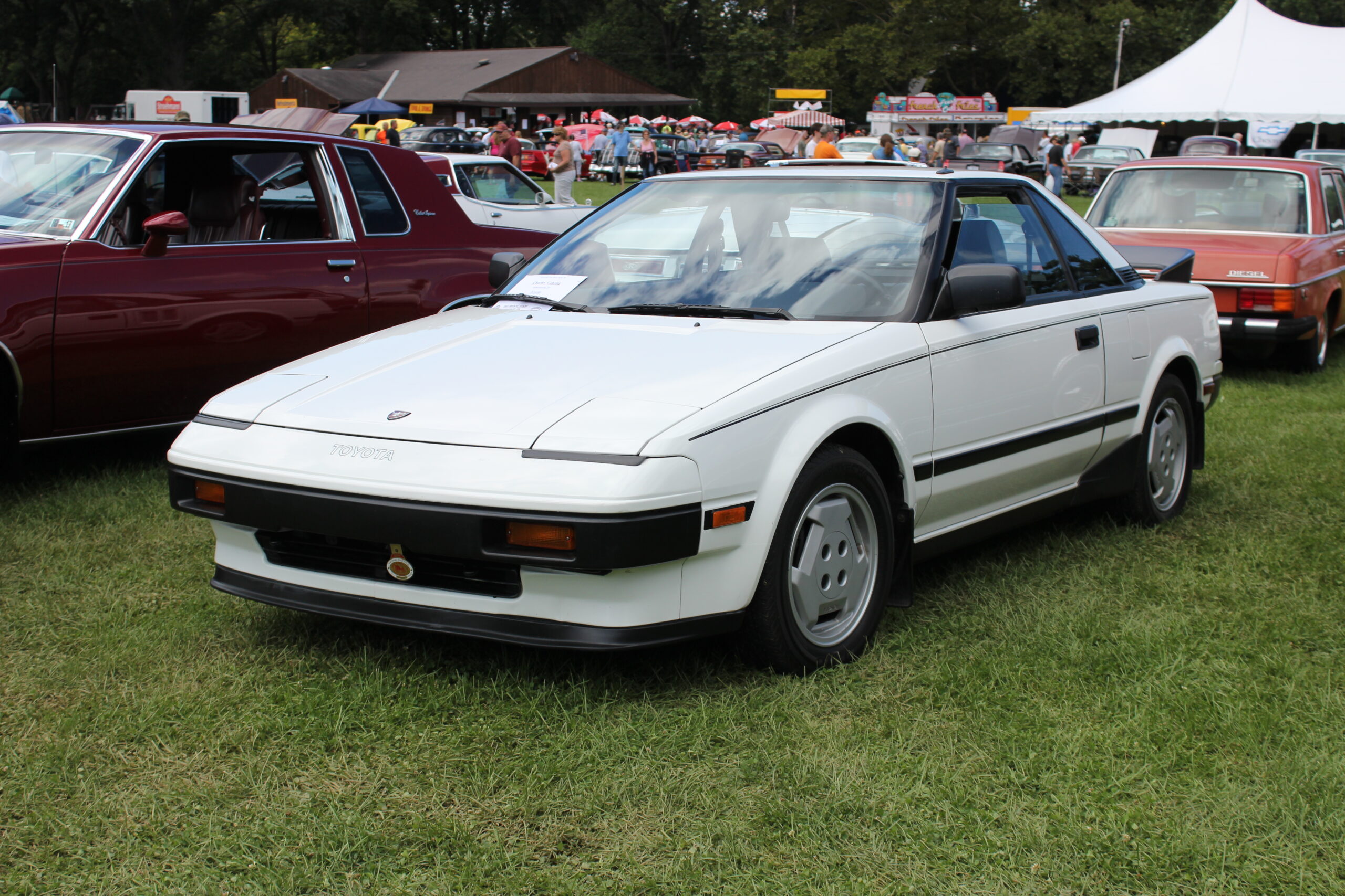 トヨタ MR2 AW11