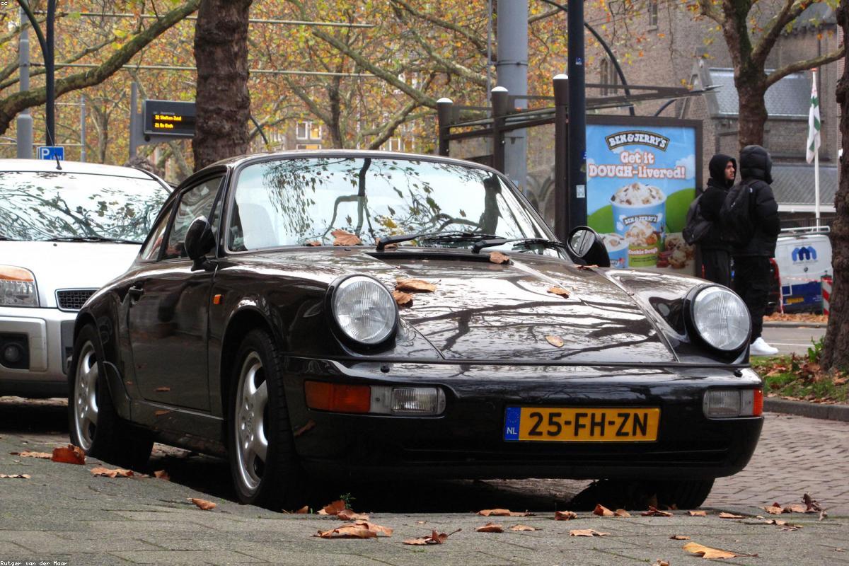 ポルシェ911 964型