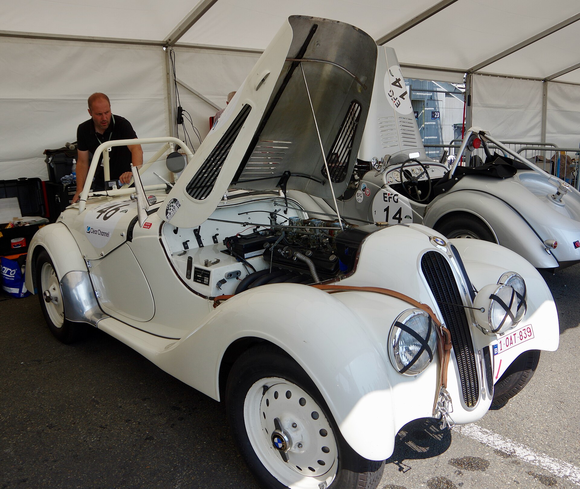 BMW 328 の外観